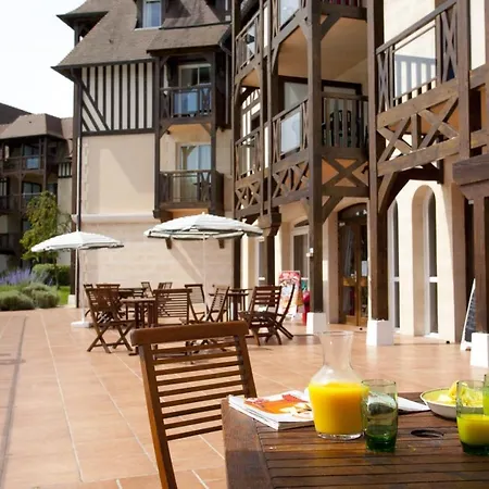 Apartman La Du Golf 2p 4p.