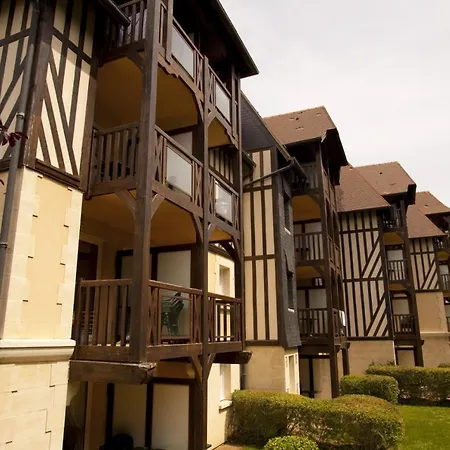 Apartman La Du Golf 2p 4p. *