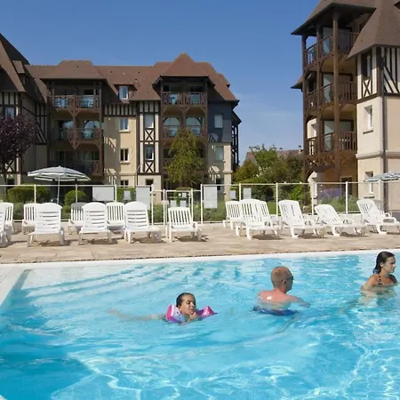 Apartman La Du Golf 2p 4p. *
